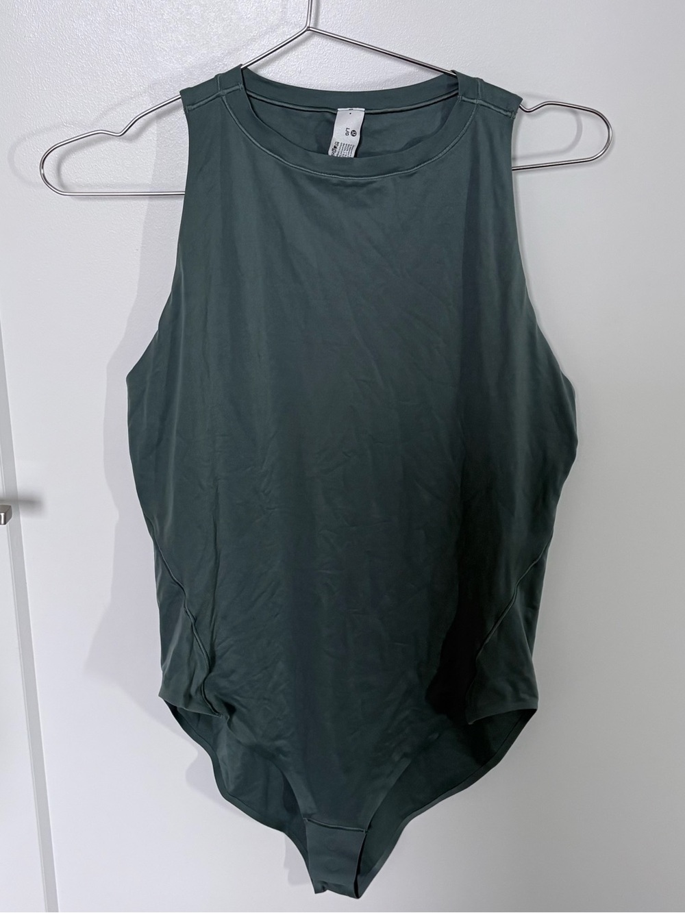 Lululemon Wundermost Ultra-Soft Nulu High-Neck Sleeveless Bodysuit
Medium Forest
